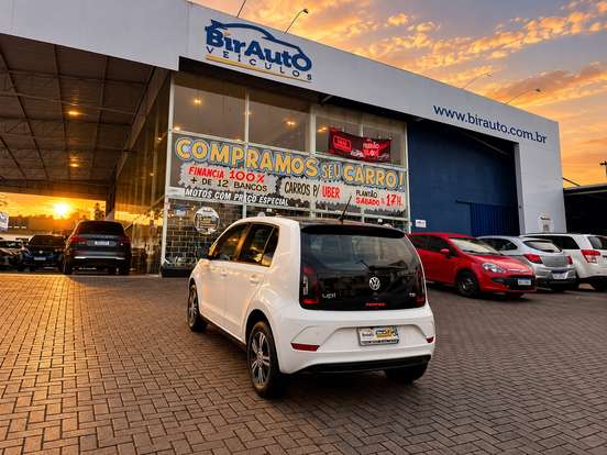 VOLKSWAGEN-UP-1.0 TSI PEPPER 12V FLEX 4P MANUAL VOLKSWAGEN-UP-2017
