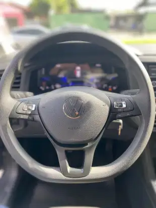 VOLKSWAGEN-VIRTUS-2025