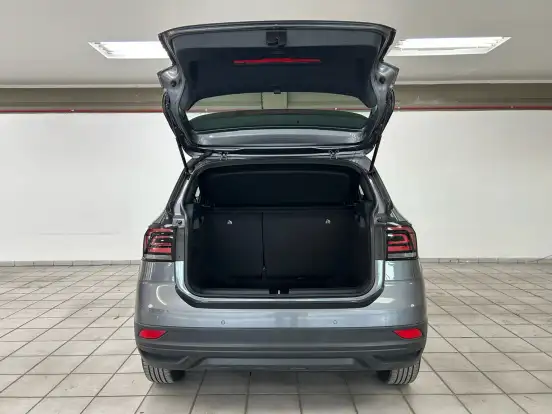VOLKSWAGEN-VIRTUS-1.0 200 TSI COMFORTLINE AUTOMÁTICO VOLKSWAGEN-VIRTUS-2024