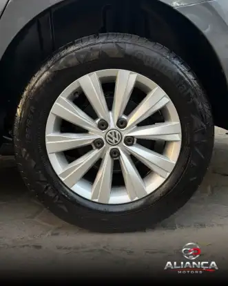 VOLKSWAGEN-VIRTUS-2019