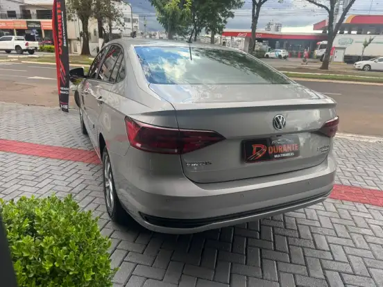 VOLKSWAGEN-VIRTUS-2018