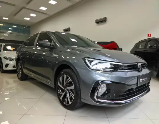 VOLKSWAGEN VIRTUS 1.0 200 TSI HIGHLINE AUTOMÁTICO