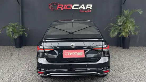 VOLKSWAGEN-VIRTUS-2023