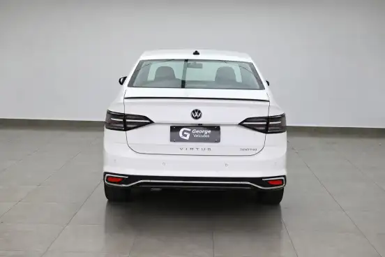 VOLKSWAGEN-VIRTUS-2023