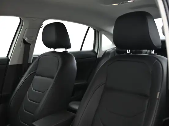 VOLKSWAGEN-VIRTUS-1.4 250 TSI EXCLUSIVE AUTOMÁTICO VOLKSWAGEN-VIRTUS-2023