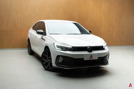 VOLKSWAGEN-VIRTUS-2023
