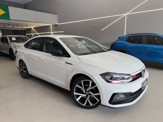 VOLKSWAGEN-VIRTUS-1.4 250 TSI GTS AUTOMÁTICO VOLKSWAGEN-VIRTUS-2020