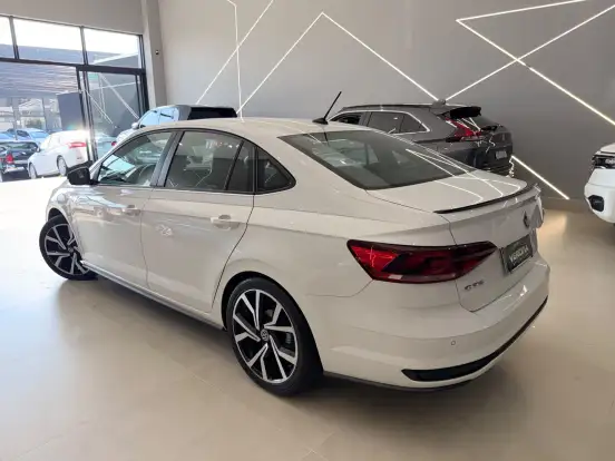 VOLKSWAGEN-VIRTUS-1.4 250 TSI GTS AUTOMÁTICO VOLKSWAGEN-VIRTUS-2020