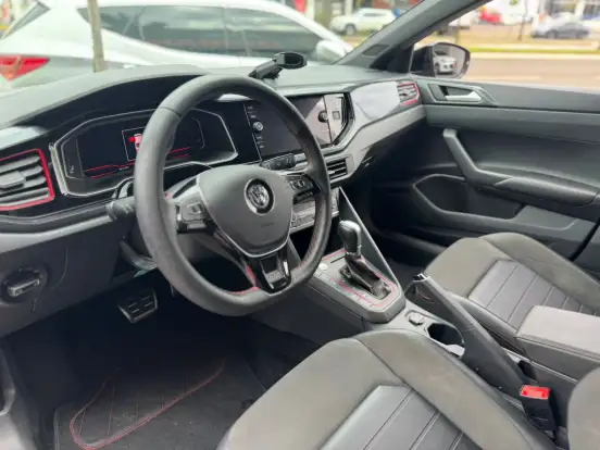 VOLKSWAGEN-VIRTUS-2021