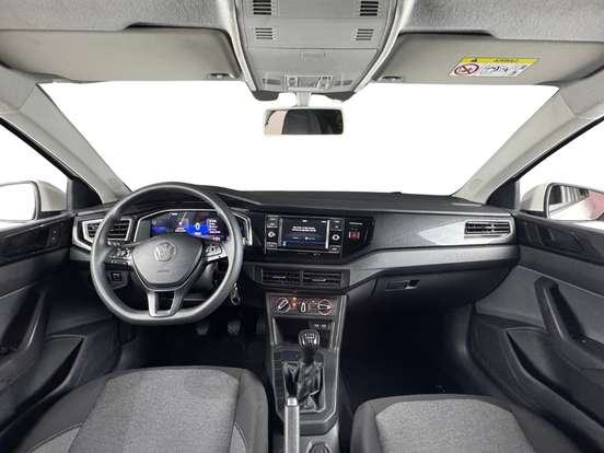 VOLKSWAGEN-VIRTUS-2023