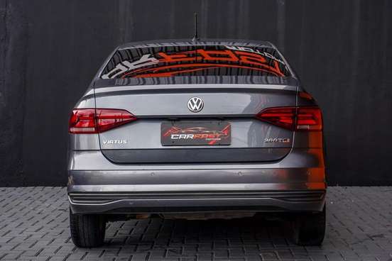 VOLKSWAGEN-VIRTUS-2020