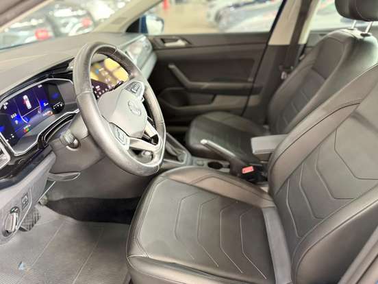 VOLKSWAGEN-VIRTUS-2024