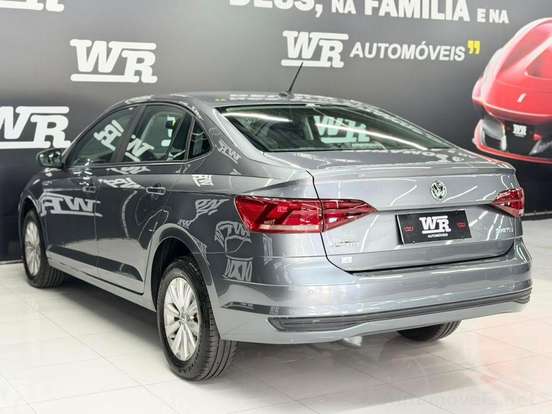VOLKSWAGEN-VIRTUS-2022