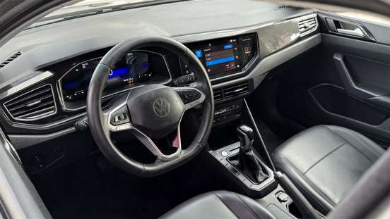 VOLKSWAGEN-VIRTUS-2023