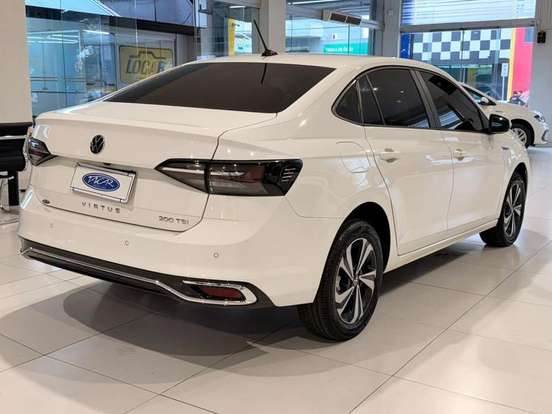 VOLKSWAGEN-VIRTUS-1.0 200 TSI COMFORTLINE AUTOMÁTICO VOLKSWAGEN-VIRTUS-2024