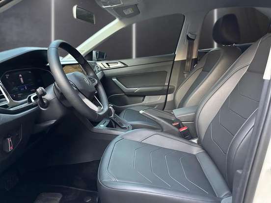 VOLKSWAGEN-VIRTUS-1.0 200 TSI COMFORTLINE AUTOMÁTICO VOLKSWAGEN-VIRTUS-2025