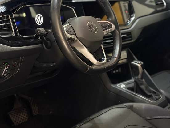 VOLKSWAGEN-VIRTUS-1.0 200 TSI COMFORTLINE AUTOMÁTICO VOLKSWAGEN-VIRTUS-2023