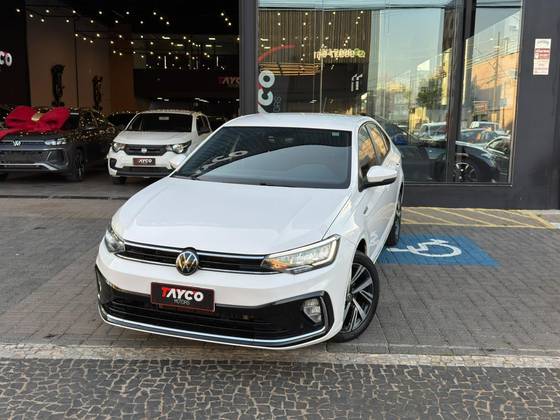 VOLKSWAGEN VIRTUS 1.0 200 TSI HIGHLINE AUTOMÁTICO