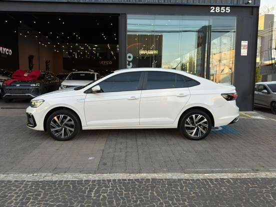 VOLKSWAGEN-VIRTUS-1.0 200 TSI HIGHLINE AUTOMÁTICO VOLKSWAGEN-VIRTUS-2024