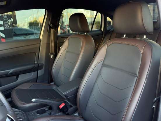 VOLKSWAGEN-VIRTUS-1.0 200 TSI HIGHLINE AUTOMÁTICO VOLKSWAGEN-VIRTUS-2024