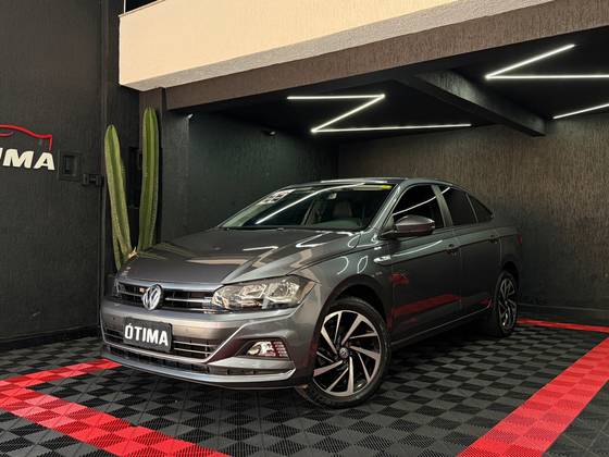 VOLKSWAGEN VIRTUS 1.0 200 TSI HIGHLINE AUTOMÁTICO