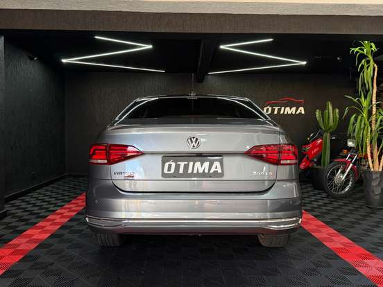 VOLKSWAGEN-VIRTUS-2021