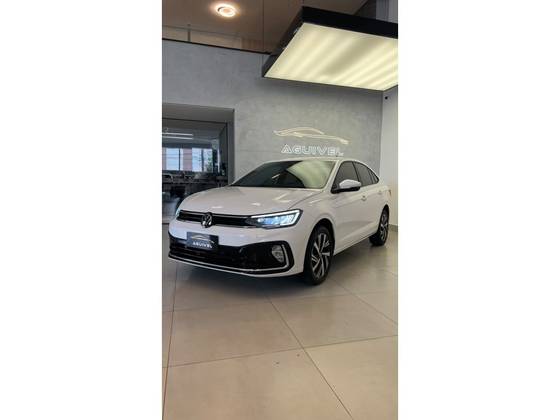 VOLKSWAGEN VIRTUS 1.0 200 TSI HIGHLINE AUTOMÁTICO