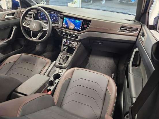 VOLKSWAGEN-VIRTUS-1.0 200 TSI HIGHLINE AUTOMÁTICO VOLKSWAGEN-VIRTUS-2025