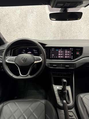 VOLKSWAGEN-VIRTUS-2023