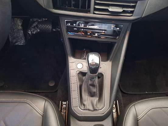 VOLKSWAGEN-VIRTUS-1.4 250 TSI EXCLUSIVE AUTOMÁTICO VOLKSWAGEN-VIRTUS-2023