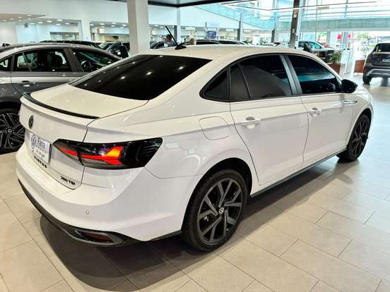 VOLKSWAGEN-VIRTUS-1.4 250 TSI EXCLUSIVE AUTOMÁTICO VOLKSWAGEN-VIRTUS-2024