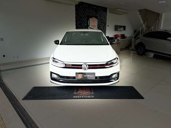 VOLKSWAGEN-VIRTUS-2020