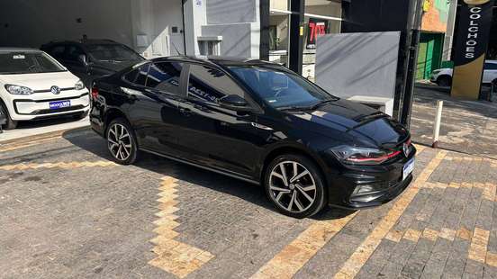 VOLKSWAGEN-VIRTUS-2020