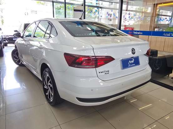 VOLKSWAGEN-VIRTUS-2021