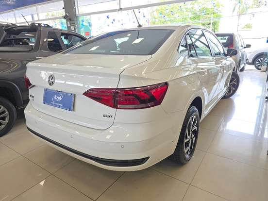 VOLKSWAGEN-VIRTUS-2021