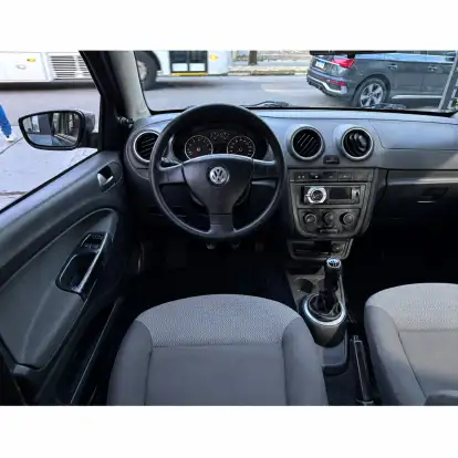 VOLKSWAGEN-VOYAGE-2009