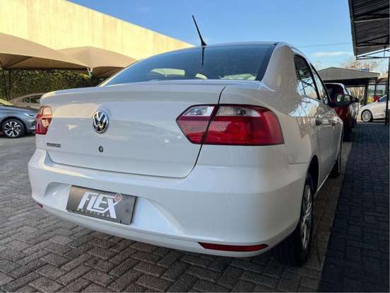 VOLKSWAGEN-VOYAGE-2022