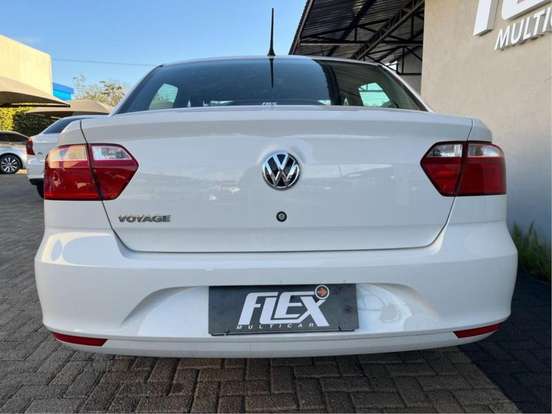 VOLKSWAGEN-VOYAGE-1.0 12V MPI TOTALFLEX 4P MANUAL VOLKSWAGEN-VOYAGE-2022