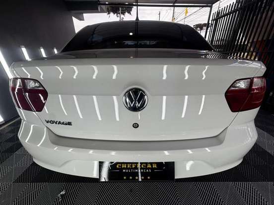 VOLKSWAGEN-VOYAGE-2022