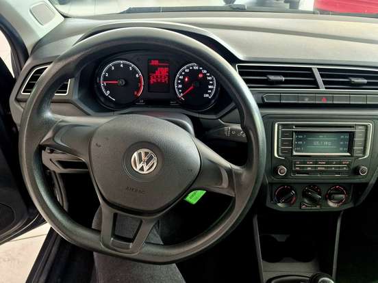 VOLKSWAGEN-VOYAGE-2022
