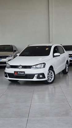 VOLKSWAGEN-VOYAGE-2017