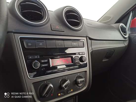 VOLKSWAGEN-VOYAGE-1.0 MI CITY 8V FLEX 4P MANUAL VOLKSWAGEN-VOYAGE-2013