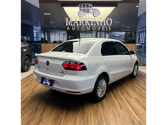 VOLKSWAGEN-VOYAGE-2018
