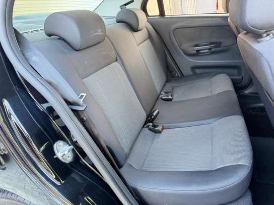 VOLKSWAGEN-VOYAGE-1.6 MI 8V FLEX 4P AUTOMATIZADO VOLKSWAGEN-VOYAGE-2014