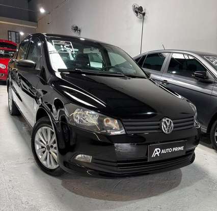 VOLKSWAGEN-VOYAGE-2014