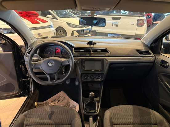 VOLKSWAGEN-VOYAGE-2021