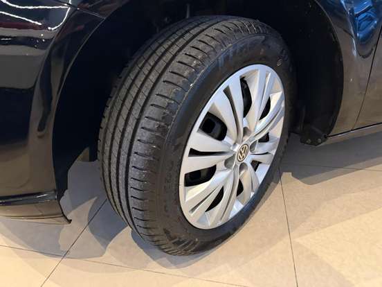 VOLKSWAGEN-VOYAGE-1.6 MSI TOTALFLEX 4P MANUAL VOLKSWAGEN-VOYAGE-2021