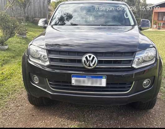 VOLKSWAGEN-AMAROK-2011