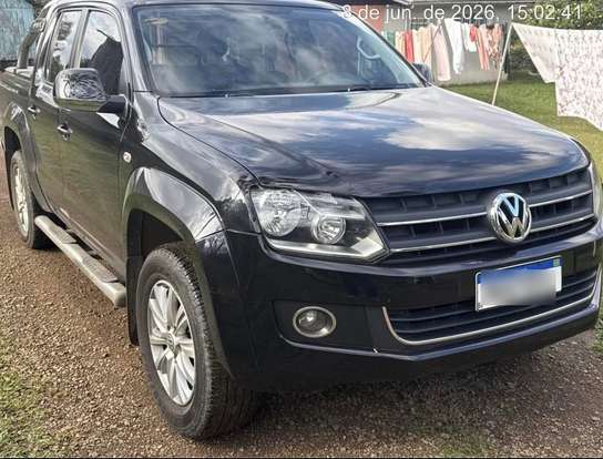 VOLKSWAGEN-AMAROK-2011
