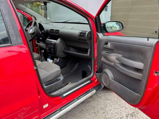 VOLKSWAGEN-CROSSFOX-1.6 MI FLEX 8V 4P MANUAL VOLKSWAGEN-CROSSFOX-2010